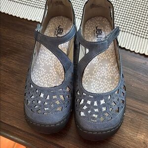 JBU Blue Cutout Mary Jane Shoes